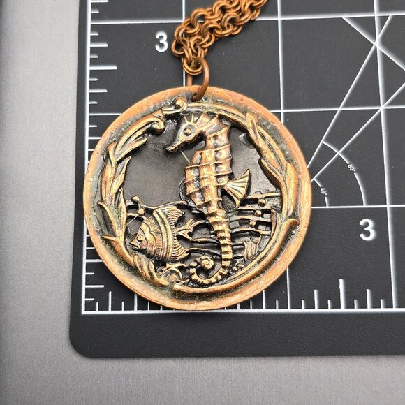 VTG Solid Copper Seahorse & Fish Pendant Necklace 20" Double Round Link Chain - Picture 9 of 10